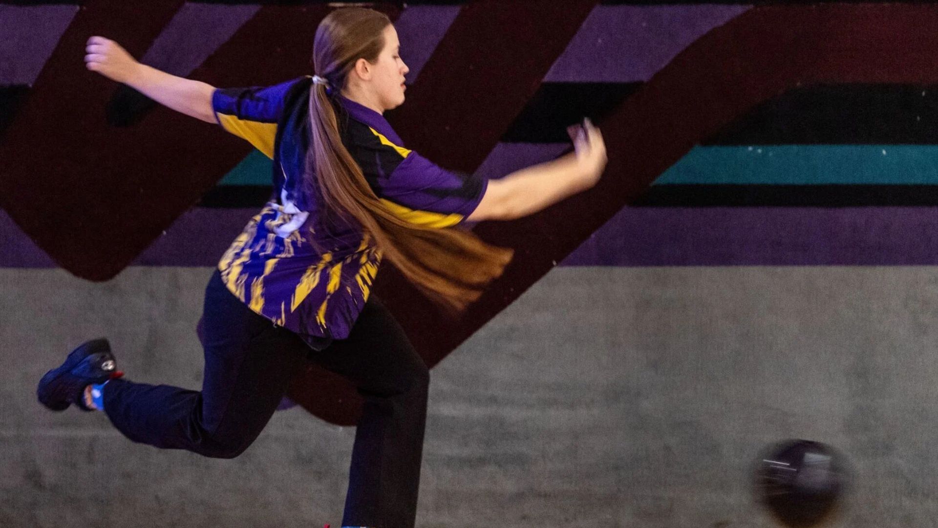 Bellevue West's Carie Mascarello bowls state record to clinch Metro title; Omaha Westside grabs team title